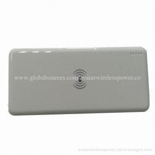 2-in-1 Backup battery USB and Qi charger